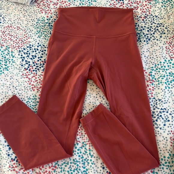 Coral 25 inch Lululemon Leggings - Picture 1 of 3